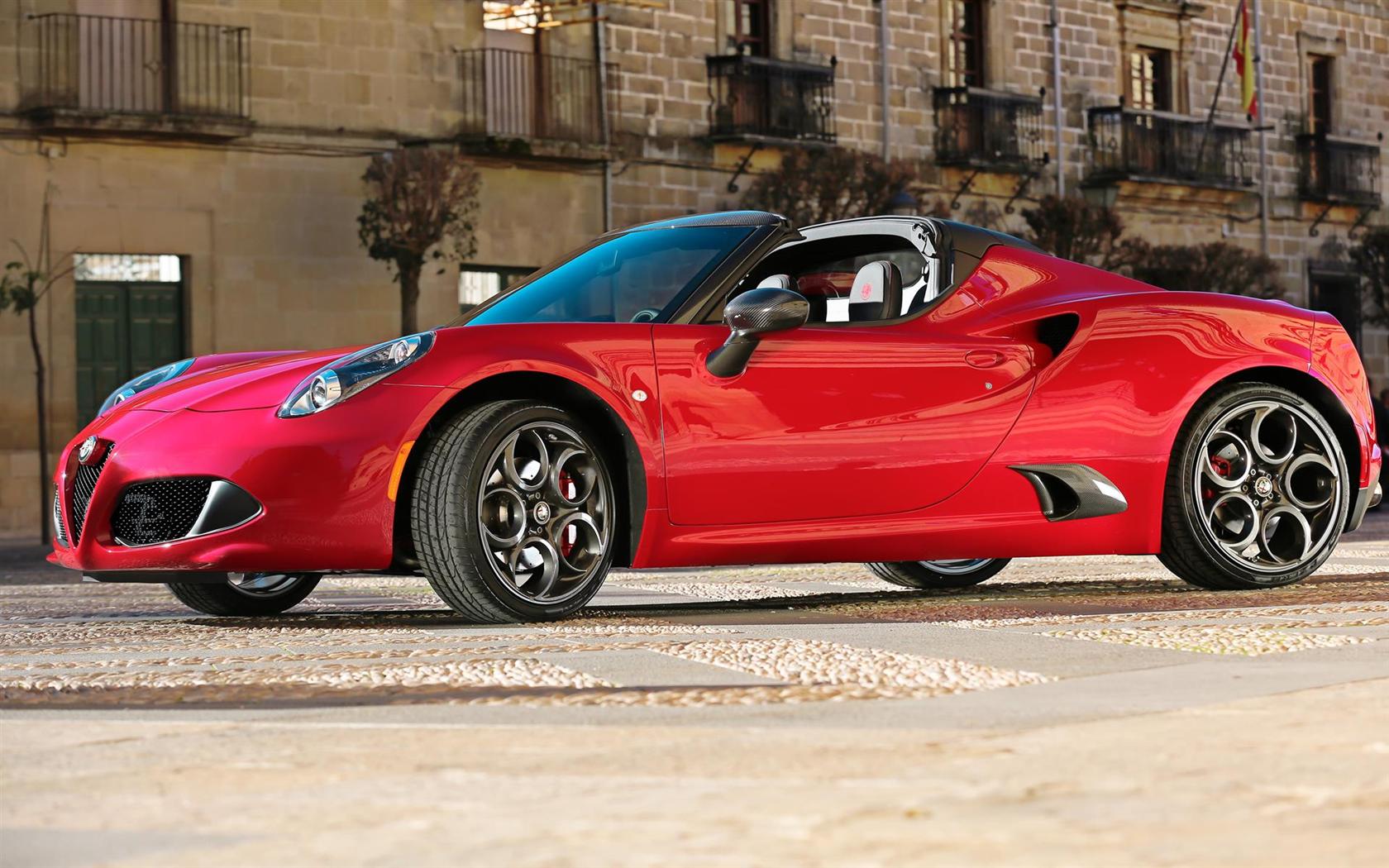 2015 Alfa Romeo 4C Spider